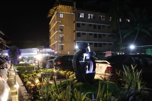 Exterior Annual-Day-25